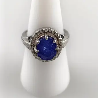 Anillo de zafiro con diamantes, plata 925.