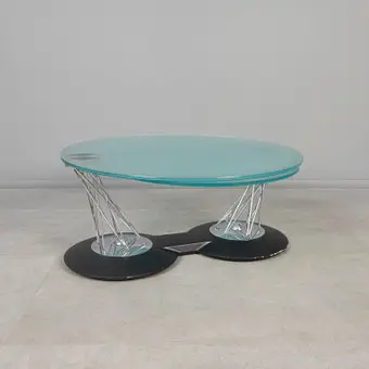 د. دوربينو و ب. لومازي. ناوس، طاولة قهوة، طراز 'Gamelli'، فولاذ، زجاج، تصميم النصف الثاني من القرن العشرين، إيطاليا