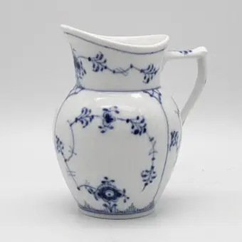 Royal Copenhagen, maitokannu, Musselmalet uurrettu, 1. laatu, posliini