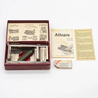 ALLEGRO,型号L,自动剃须刀片磨刀和荡刀器,瑞士,20世纪初。