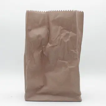 Tapio Wirkkala。花瓶，“Paper Bag”，Studio 系列，Rosenthal，Germany，瓷器。