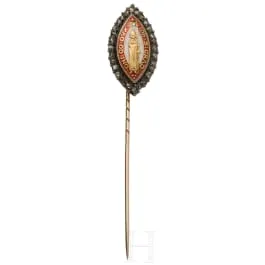Épingle de cravate en or sertie de diamants avec dignitaire