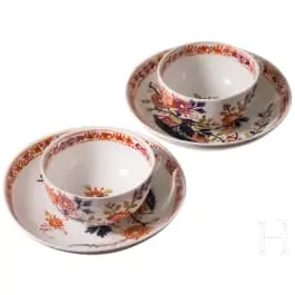 Pereche de cești Imari cu farfurioare, Meissen, circa 1780