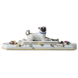 巴哥犬镇纸，Johann Joachim Kaendler，1751年（设计），迈森，1860-1924年（制作）