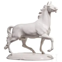 《小跑的马》，Hans Goebel，1935年（设计），Nymphenburg，20世纪（制作）