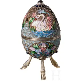 Velikonoční vejce ze smaltu cloisonné s labutěmi, Rusko, 2. polovina 20. století