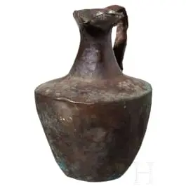 Római kancsó, bronz vasfüllel, Kr. u. 2–3. század