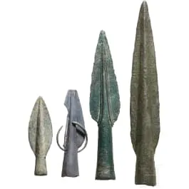 Vier bronzezeitliche Speerspitzen, 12. - 9. Jhdt. v. Chr.
