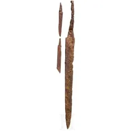 单刃短剑（sax）和两把刀，墨洛温时期，公元6世纪