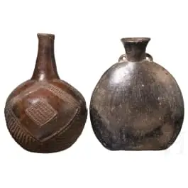 两件前哥伦布时期陶瓶，秘鲁，可能为奇穆文化，11至15世纪