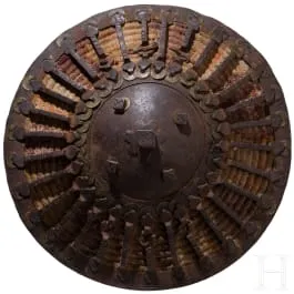 Bouclier de poing en fer, Caucase, 19e siècle