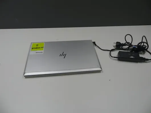 hp - i5 - laptop - Windows 11 - laptop