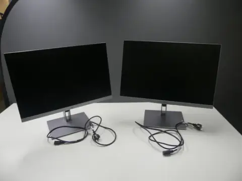 2x hp - Moniteur