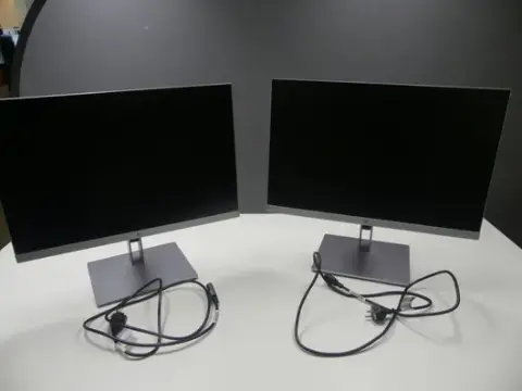 2x HP - Moniteur