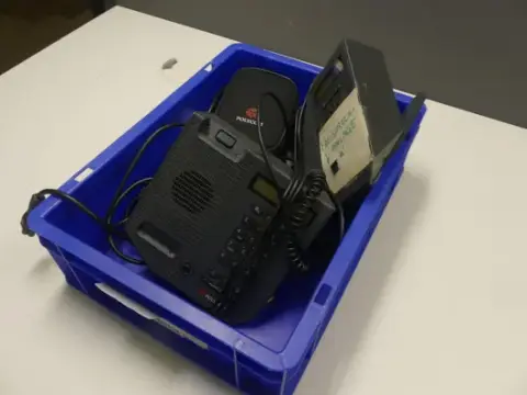 مجموعة Polycom – نظام مكبر صوت