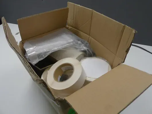 Erä - teippi- ja paperirullia