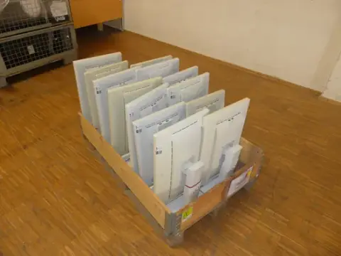 14 adet Fujitsu - monitör