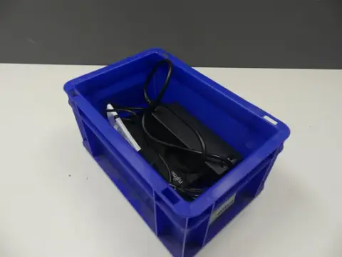 2x Fujitsu - alimentatore