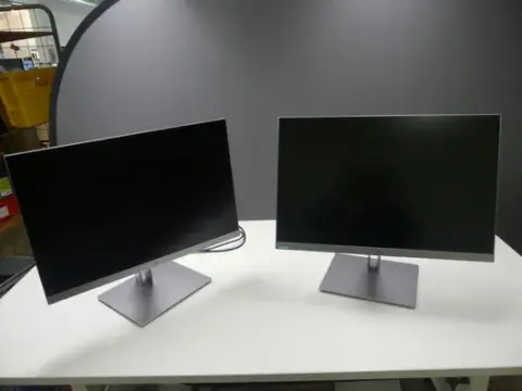 2 pz. hp - E243i - monitor