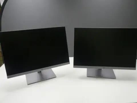 2 pezzi hp - monitor