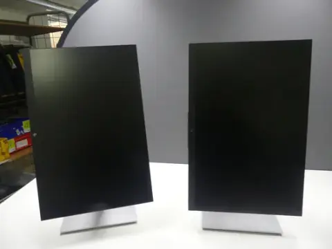 2 pz. monitor hp