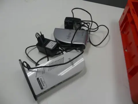 Lotto Fujitsu - docking station, incl. alimentatori