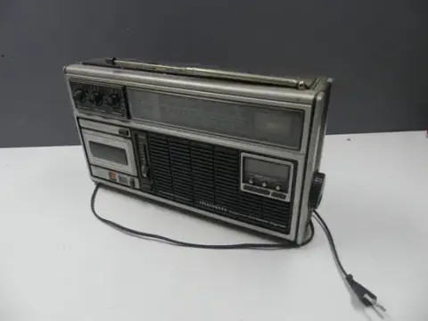 Radyo kasetçalar