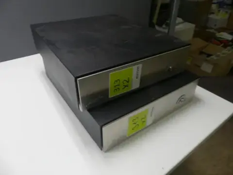 2 pezzi Moegler - cassetto cassa
