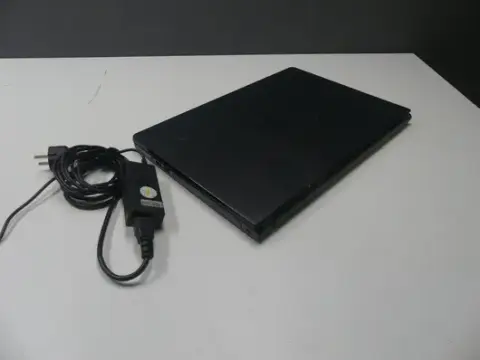 Dell - लैपटॉप