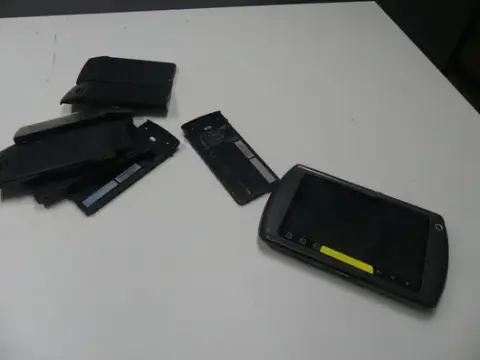 Motorola - tabletă enterprise cu acumulatori interschimbabili, incl. mai mulți acumulatori de rezervă