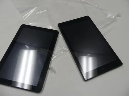 2 pz. Amazon - Fire Tablet