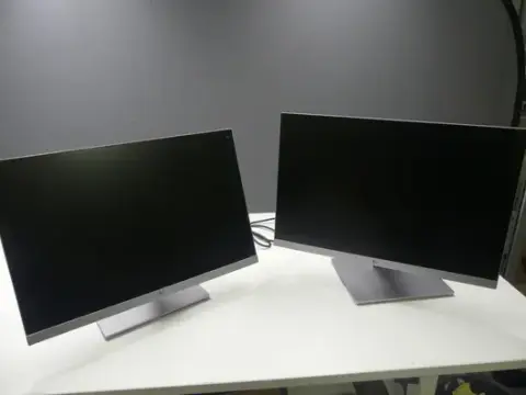 2 pz. monitor hp