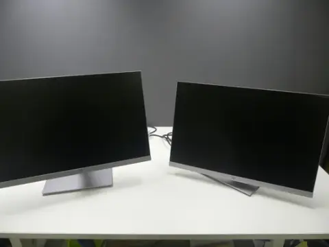 2 pz. hp - monitor