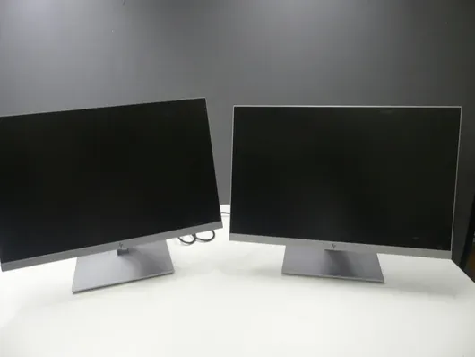 2x hp - Näyttö