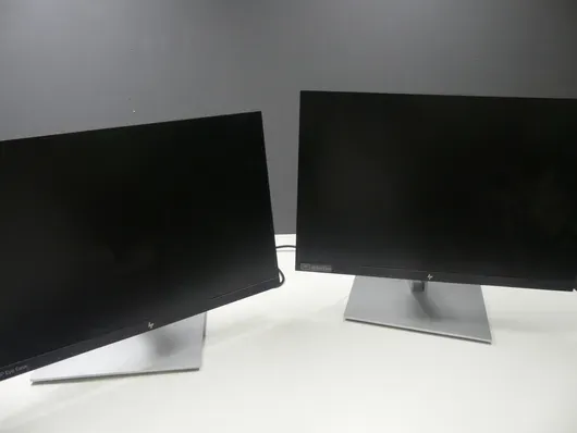 2x hp - मॉनिटर