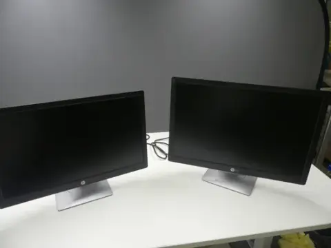 2 adet hp - monitör