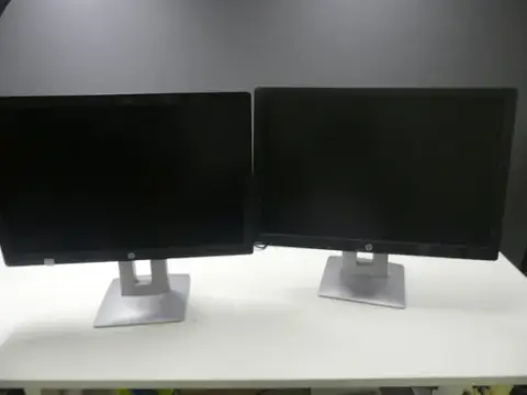 2 pz. hp - monitor