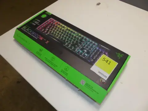 Razer - tastiera da gaming nella confezione originale