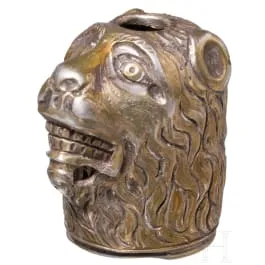 Cap de leu pe mâner din argint aurit, german, a doua jumătate a sec. XVII
