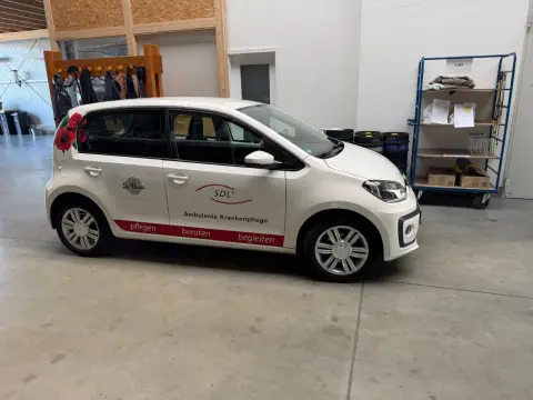 سيارة هاتشباك (Volkswagen، UP! 1.0 بنزين)