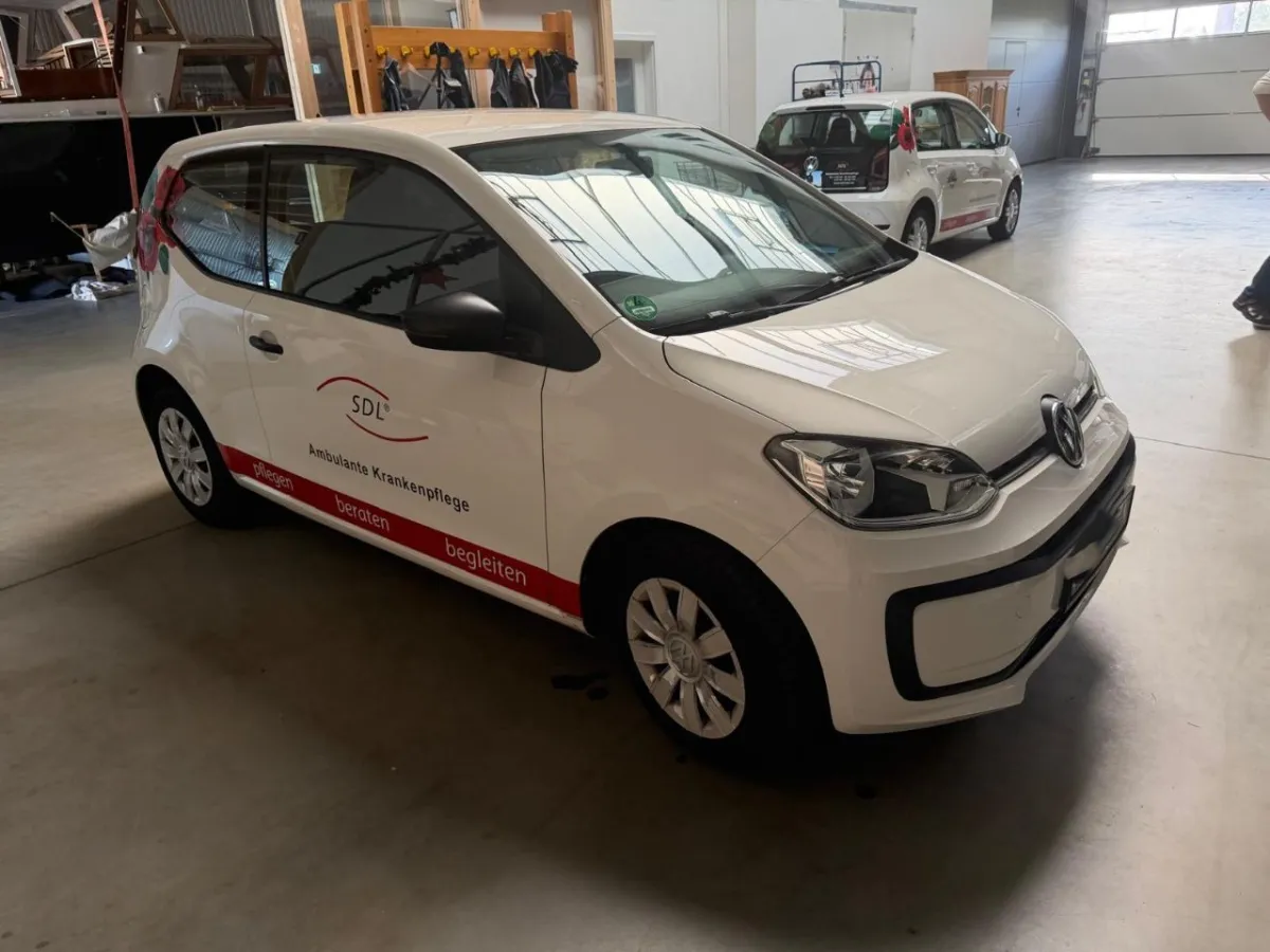 掀背轿车（Volkswagen，UP! 1.0 汽油）
