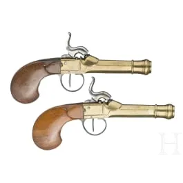 Un par de pistolas de percusión con cañones de latón, Lieja, aprox. 1850