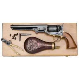 Colt Mod. 1851 Navy، صناعة إيطاليا