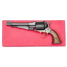 Hege-Uberti Mod. Remington 1858 New Belt, nella confezione