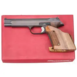 SIG Hämmerli P 240, avec boîte