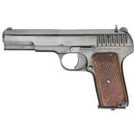 Izhevsk Mod. TT 33 Tokarev, 1945