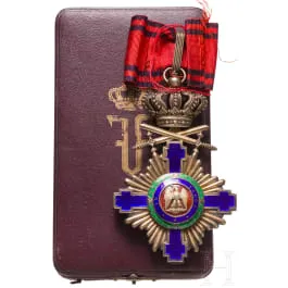 Ordre de l'Étoile de Roumanie, croix de commandeur avec épées