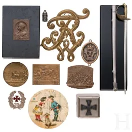 Collezione di placchette, fermacarte ecc., XIX–XX sec.