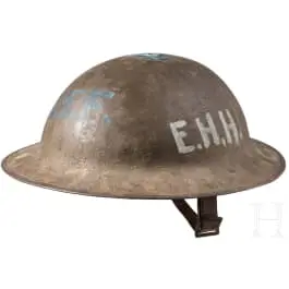 Elmo in acciaio M 17 „Brodie“ di un veterano della 42ª Divisione di Fanteria, la cosiddetta „Rainbow Division”