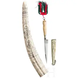Zanna di tricheco come pezzo da collezione e coltello gaucho
